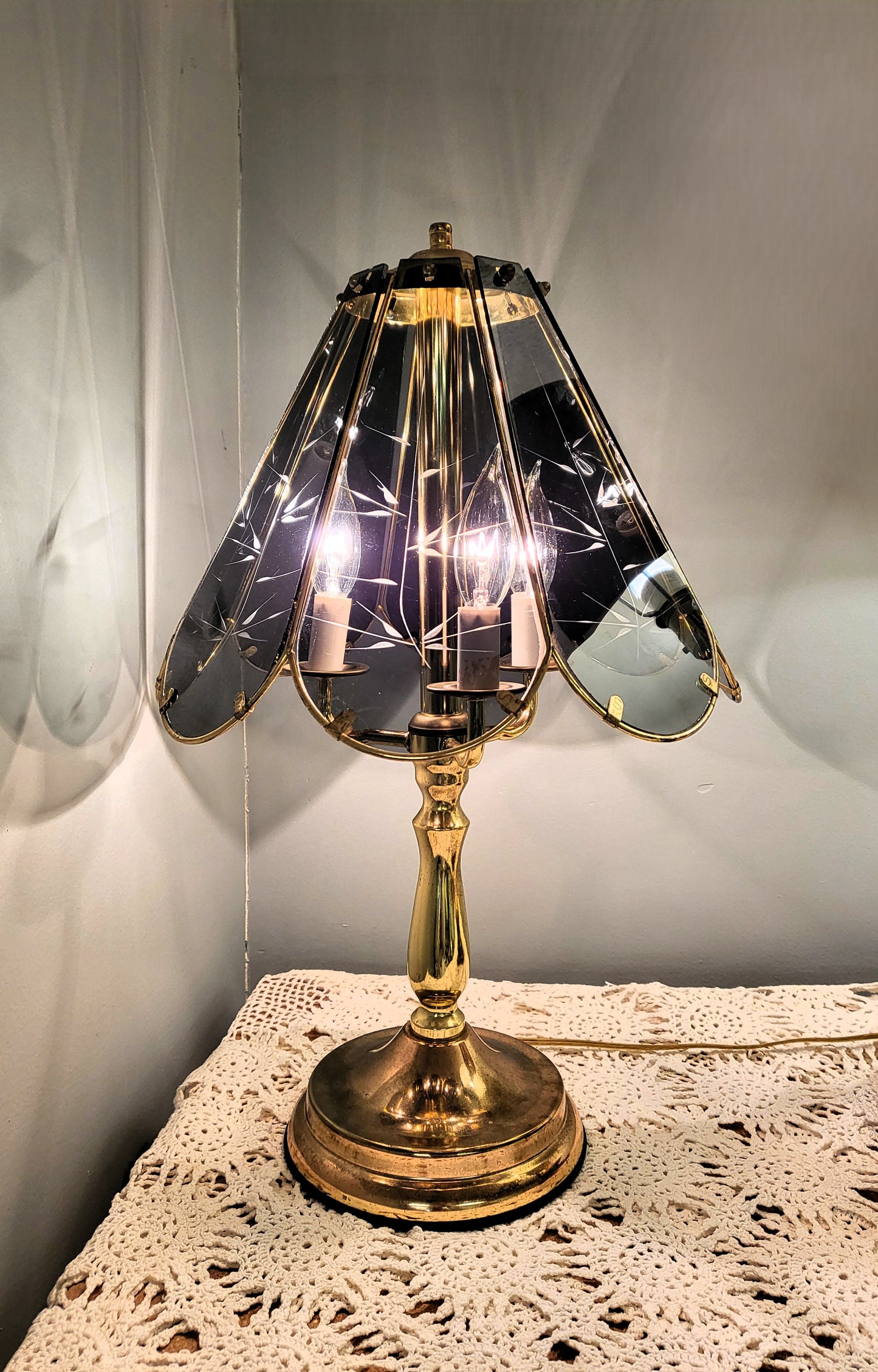Vintage Touch Lamp LRG Accent Table Night Light Brass Smoky Glass Panels Post Modern Three Way Candelabra Hollywood Regency Mid Century