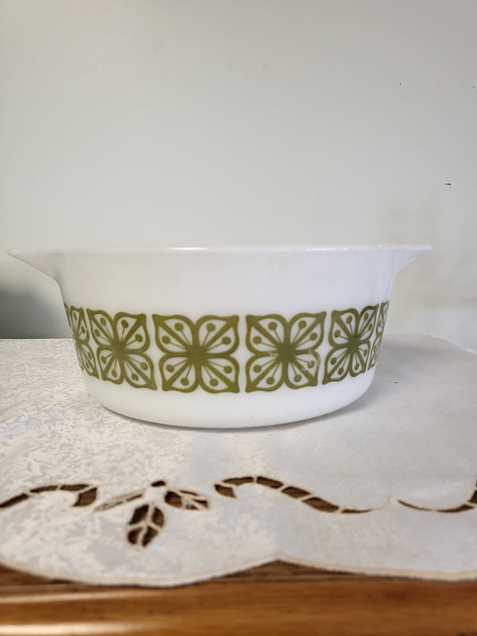 Vintage Pyrex 474-B Verde Floral Cinderella Casserole Dish 1.5 Qt Green White Milk Glass