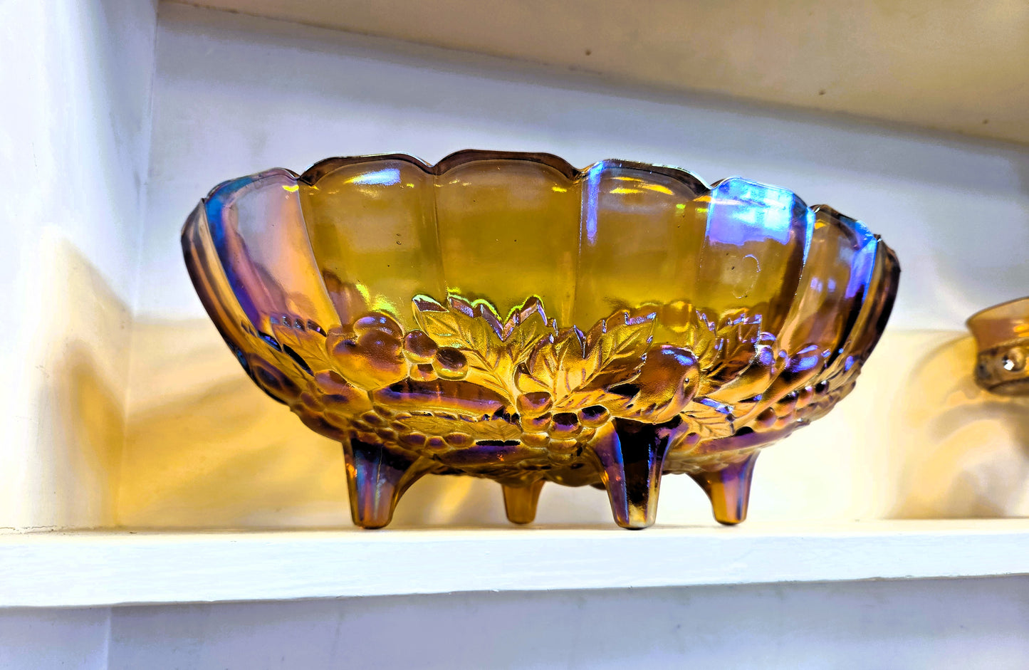 Vintage Indiana Carnival Glass Harvest Grape Oval Footed Fruit Bowl Marigold Amber