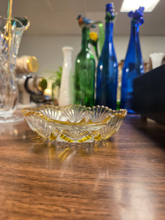 Antique EAPG Duncan & Miller Amberette Nappy Bowl, George Duncan Ellrose Pattern Clear Glass Dish with Amber Yellow Stained Panels, 1880s Victoriana