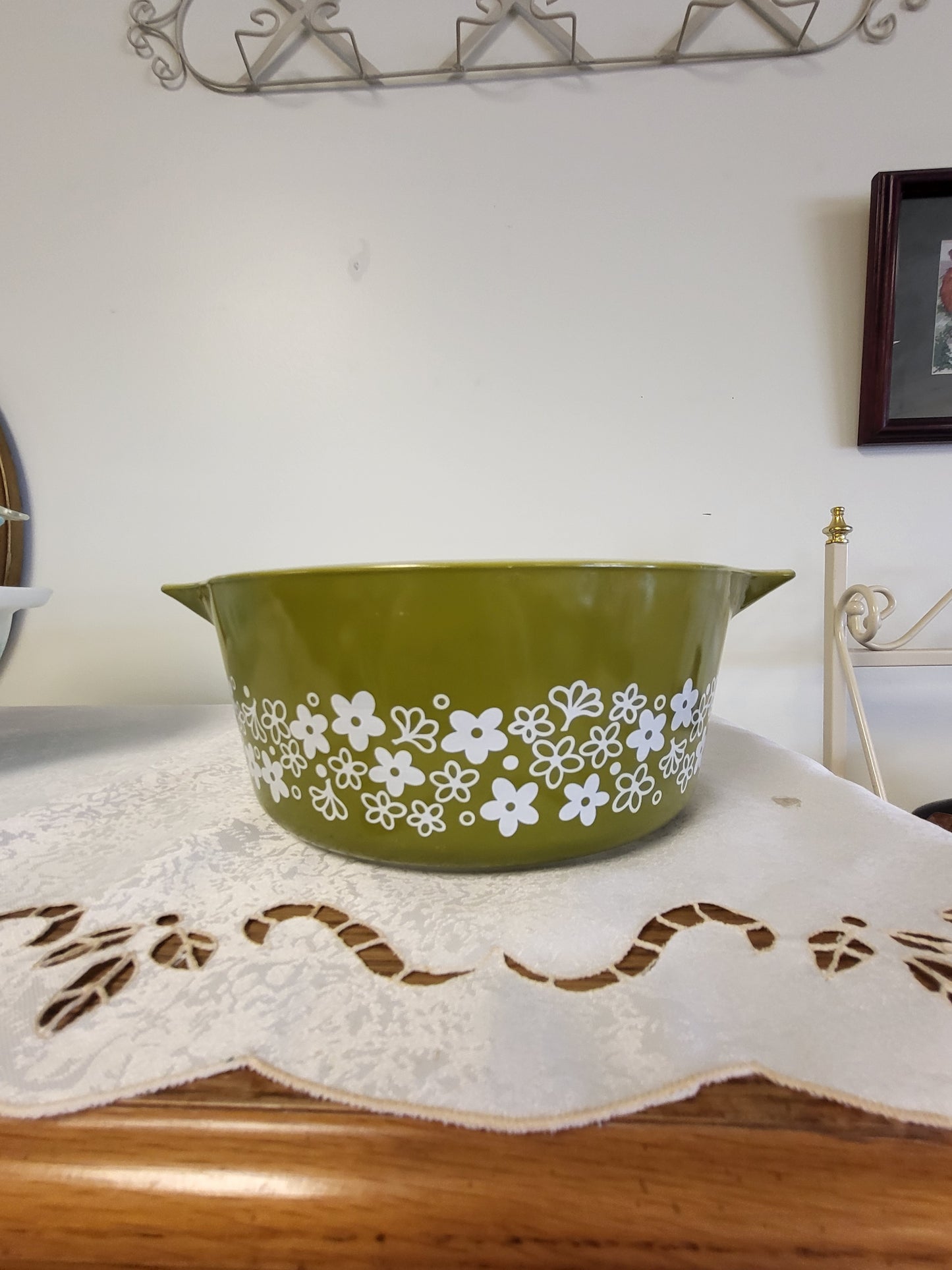 Pyrex Crazy Daisy Spring Blossom 475 B Casserole Dish