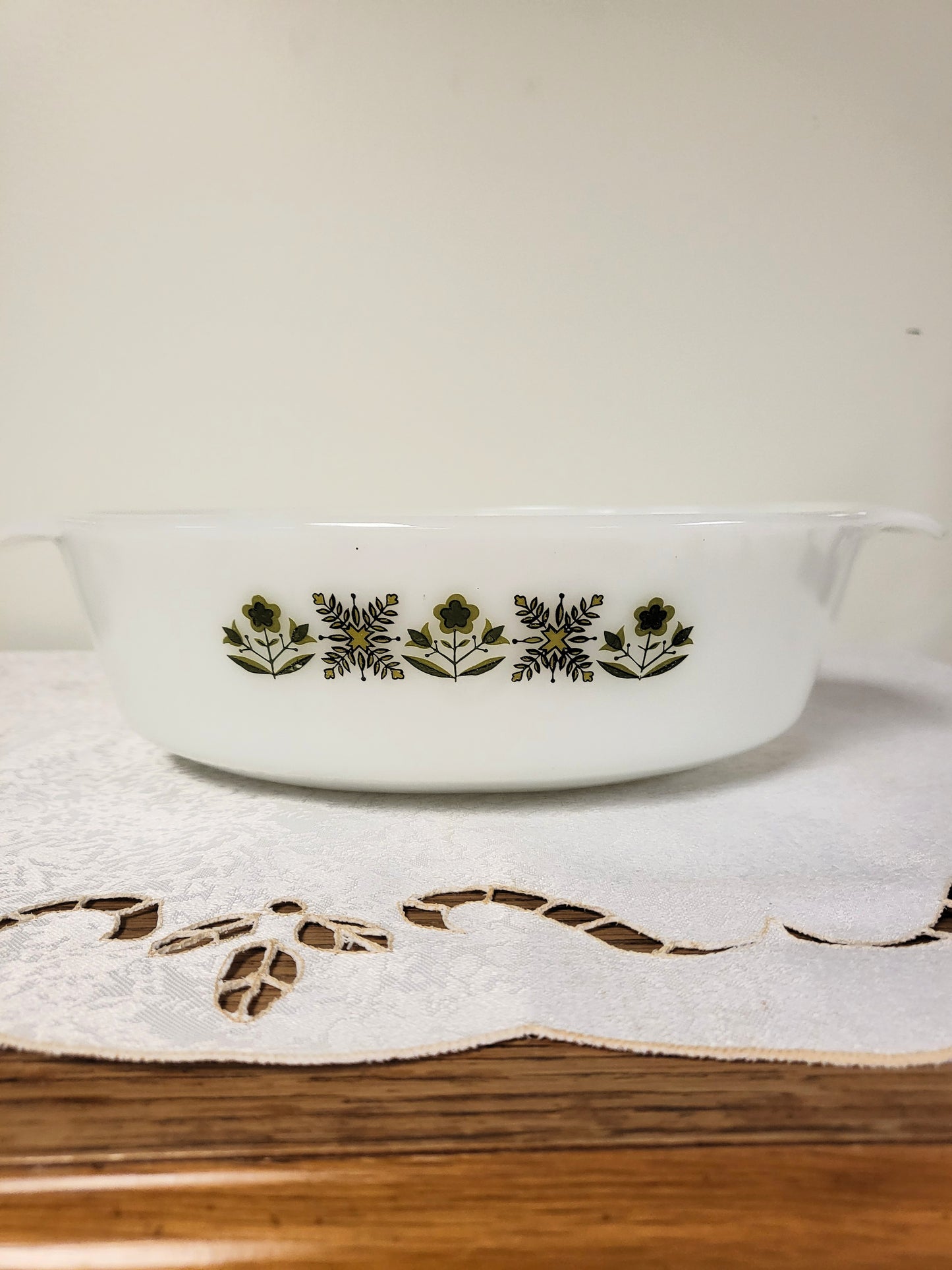 Vintage Anchor Hocking Fire-King Meadow Green Ovenware Casserole Dish 433