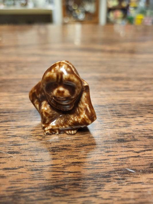 Wade Whimsie Orangutan, Wade England Brown Porcelain Figurine