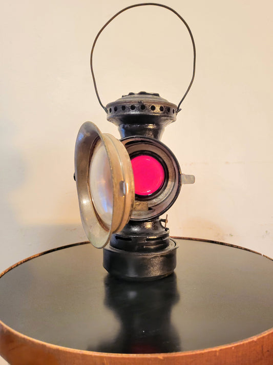 Antique 1914 Dietz Eureka Kerosene Tail Lamp – Rare Ruby Red Lens
