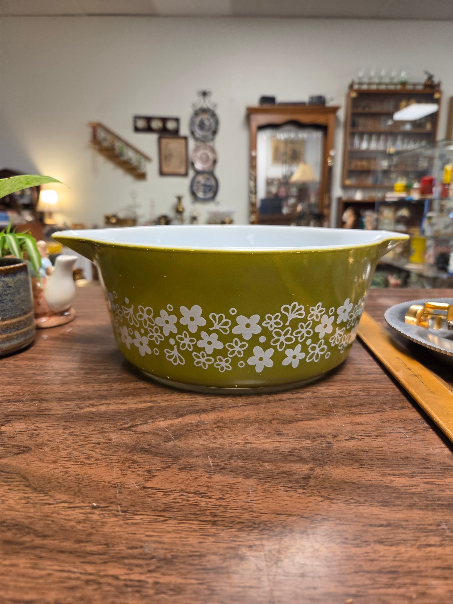 Vintage Pyrex Crazy Daisy 475-B Round Casserole Dish 2.5 Qt Spring Blossom Green