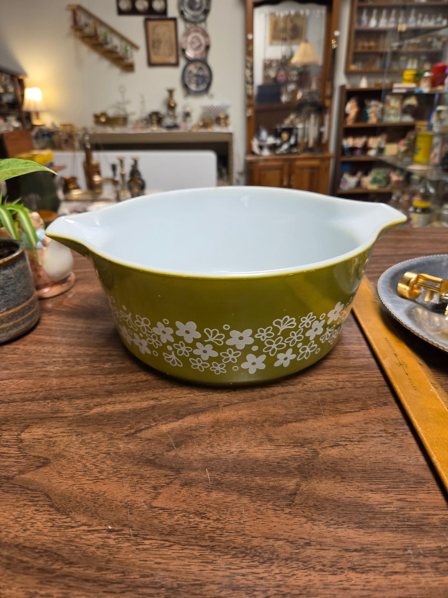 Vintage Pyrex Crazy Daisy 475-B Round Casserole Dish 2.5 Qt Spring Blossom Green