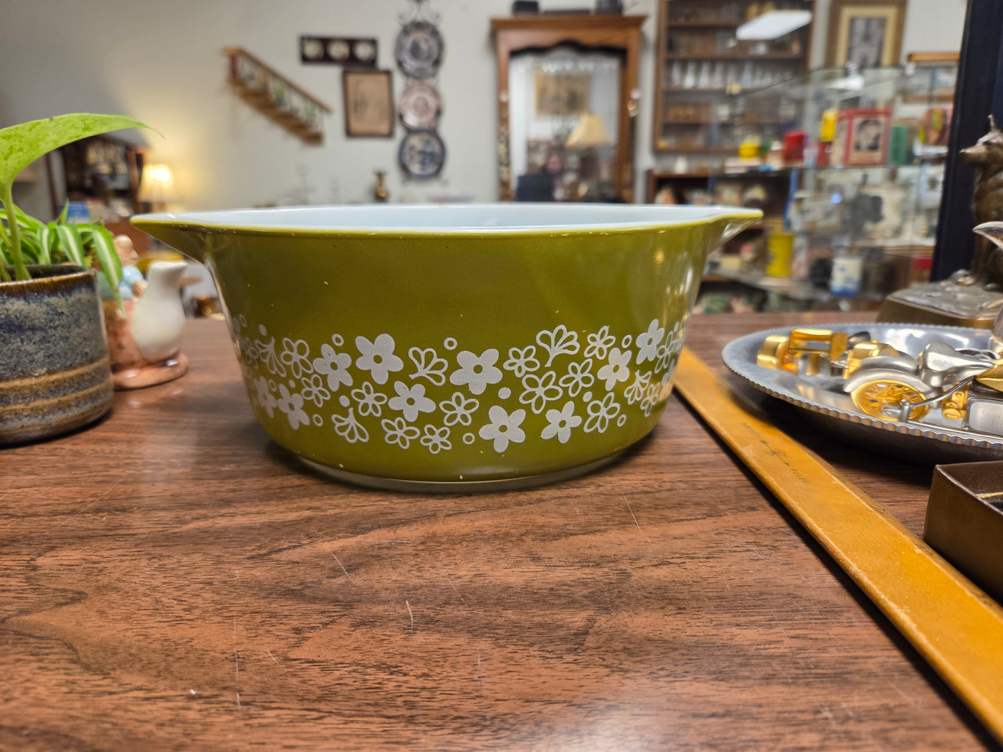 Vintage Pyrex Crazy Daisy 475-B Round Casserole Dish 2.5 Qt Spring Blossom Green