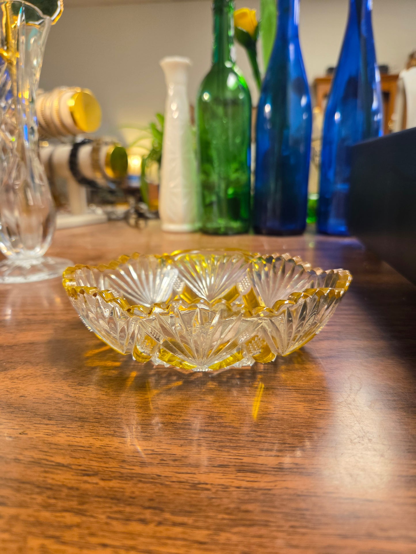 Antique EAPG Duncan & Miller Amberette Nappy Bowl, George Duncan Ellrose Pattern Clear Glass Dish with Amber Yellow Stained Panels, 1880s Victoriana