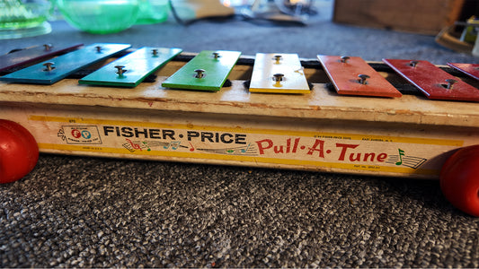 Vintage Fisher Price Pull-A-Tune Xylophone #870 Wooden Pull Toy Rainbow USA