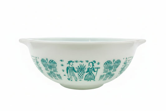 Vintage Pyrex 443 Amish Butterprint Cinderella Mixing Bowl 2.5 Qt Turquoise on White