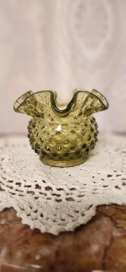 Vintage Fenton Glass Colonial Green Hobnail Ruffled Rose Bowl Small Vase 3" MCM