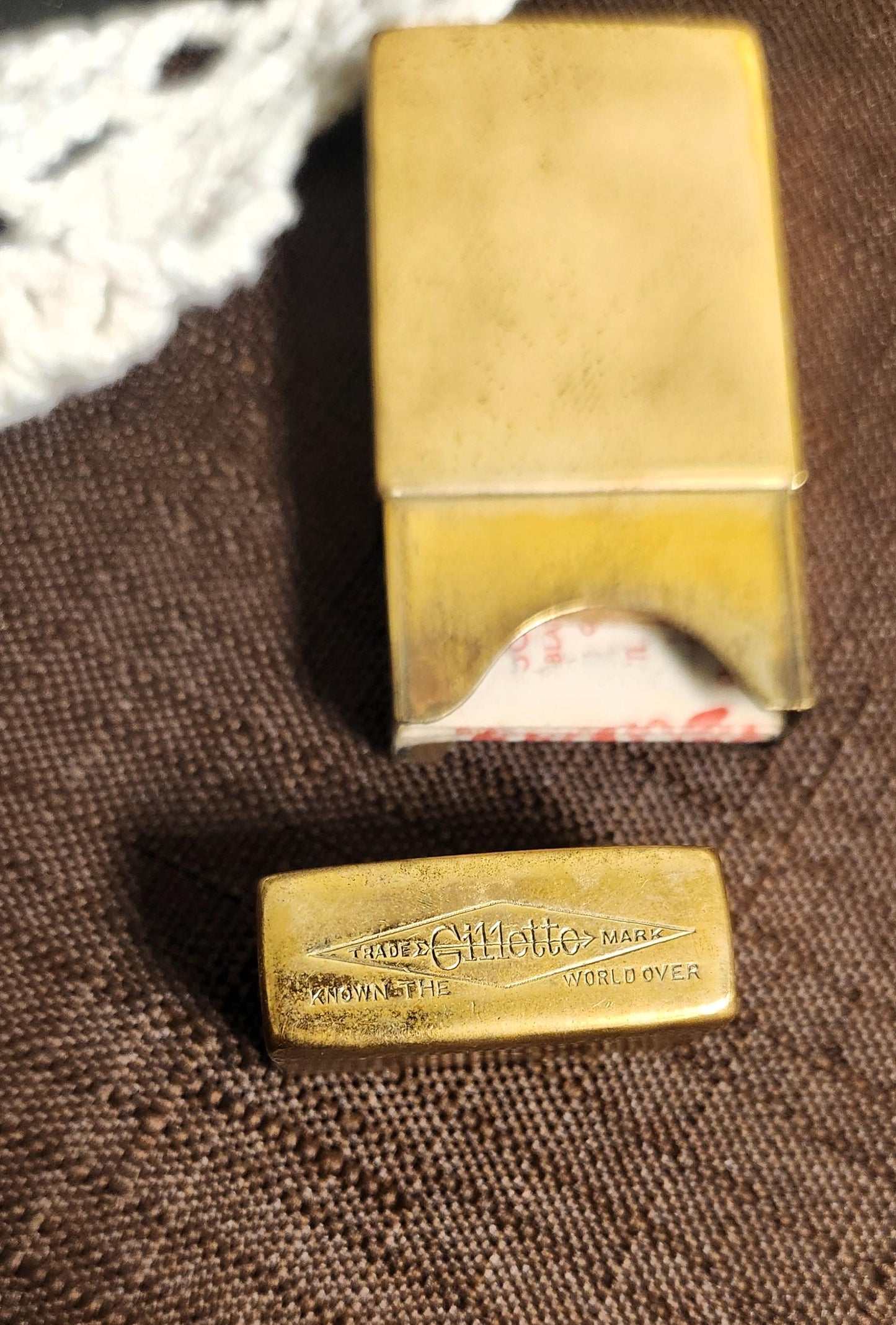 Never Used Vintage Gillette Double Edge Razor Complete Set in Case