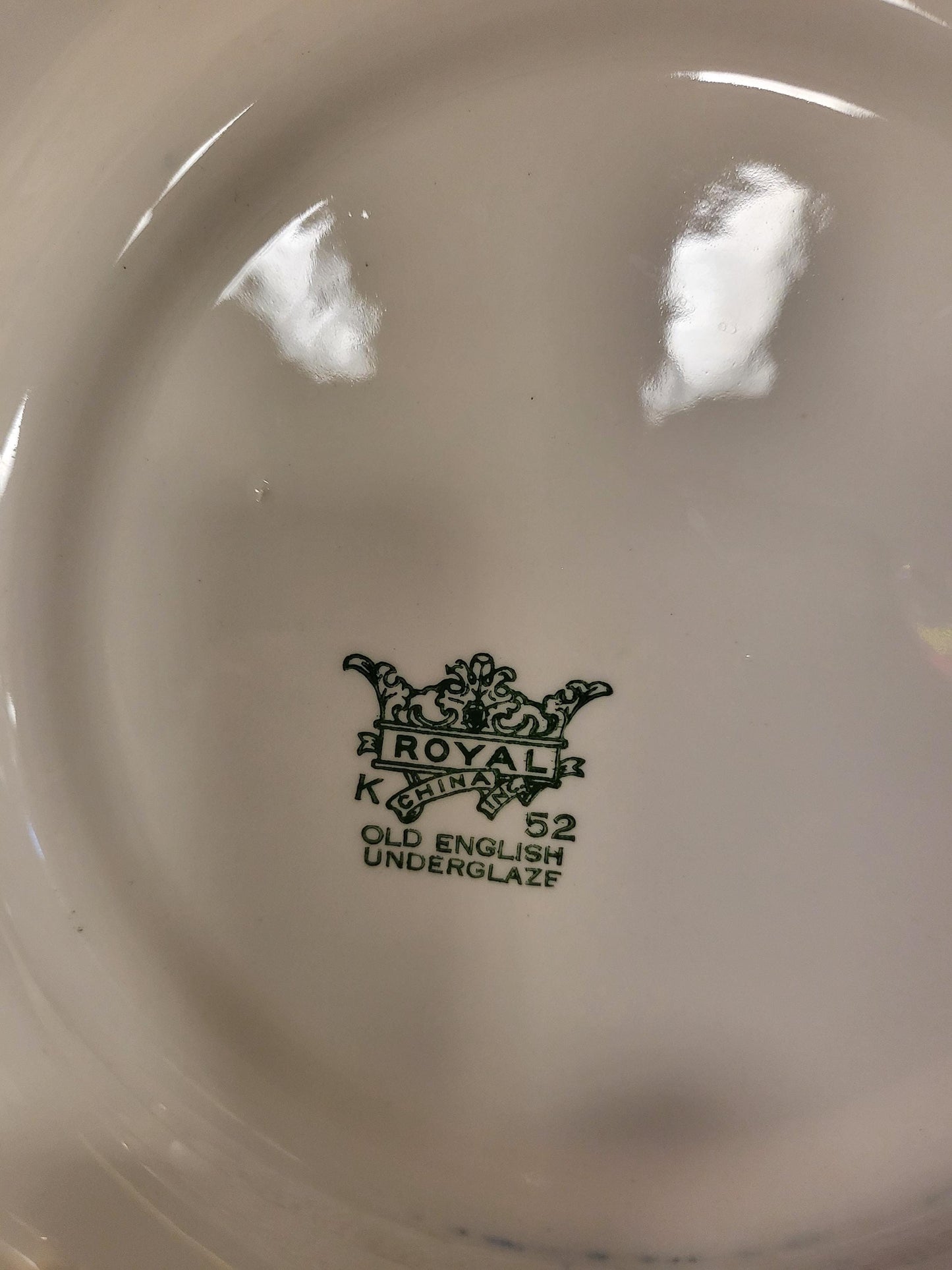 Royal China Underglaze "Old English Green" Dinner Plate - 10" K52