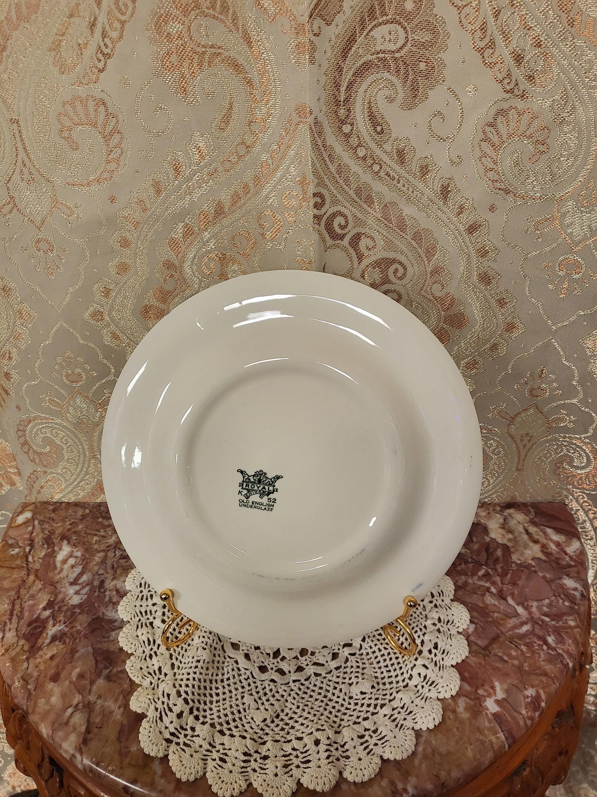 Royal China Underglaze "Old English Green" Dinner Plate - 10" K52