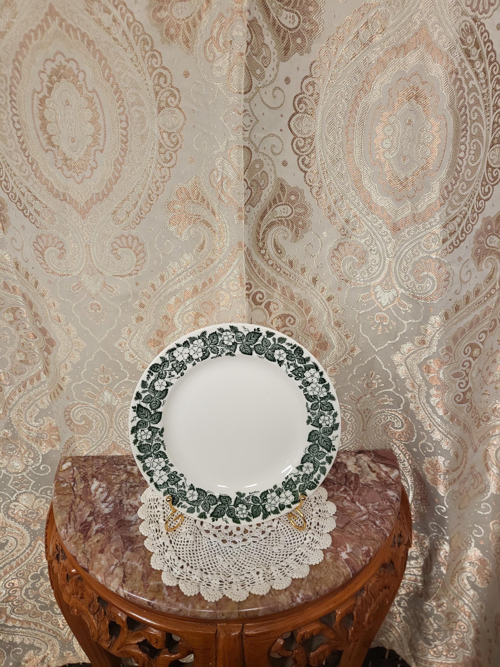 Royal China Underglaze "Old English Green" Dinner Plate - 10" K52