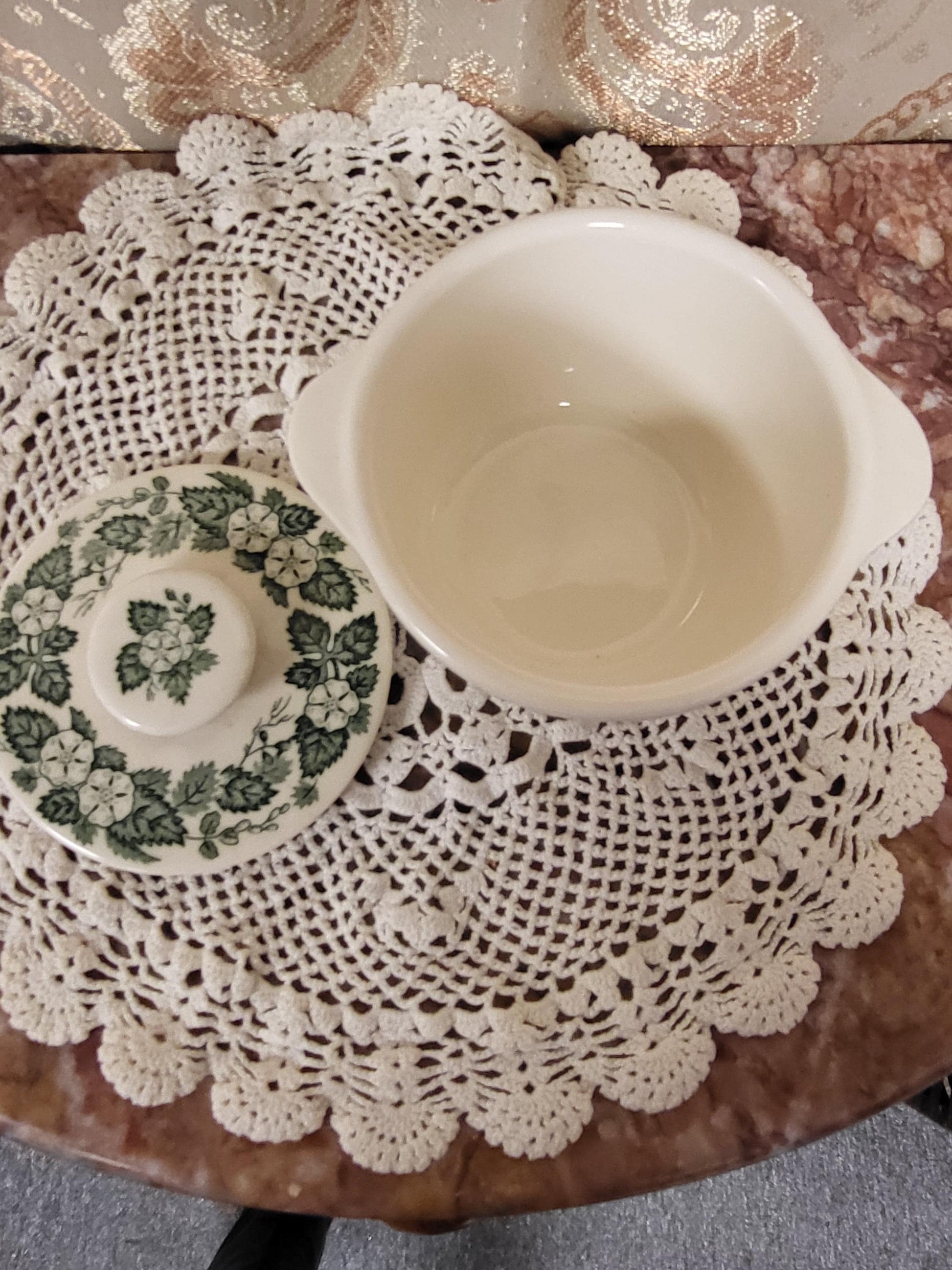 Royal China Underglaze "Old English Green" Sugar bowl with lid